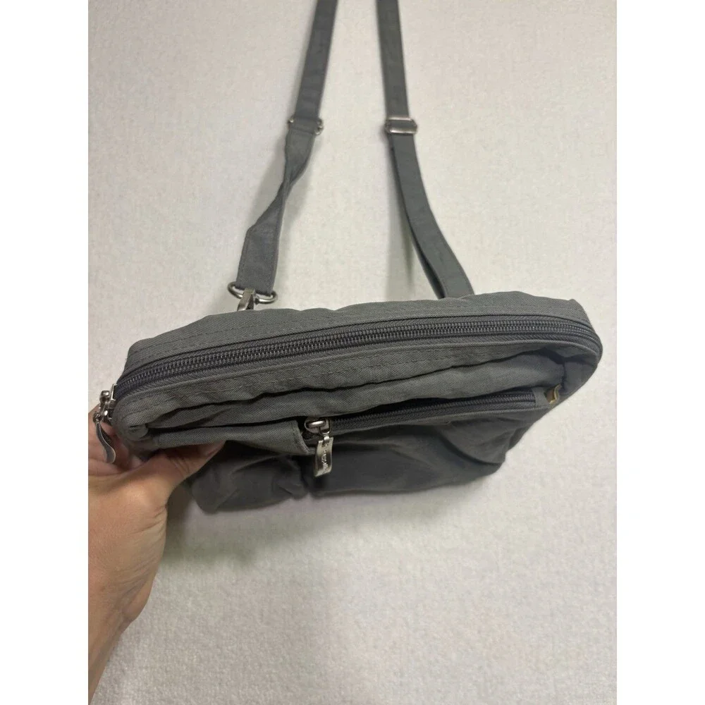 Baggallini Gray Crossbody Zip Around Organizer Travel Bag Purse Nylon EUC